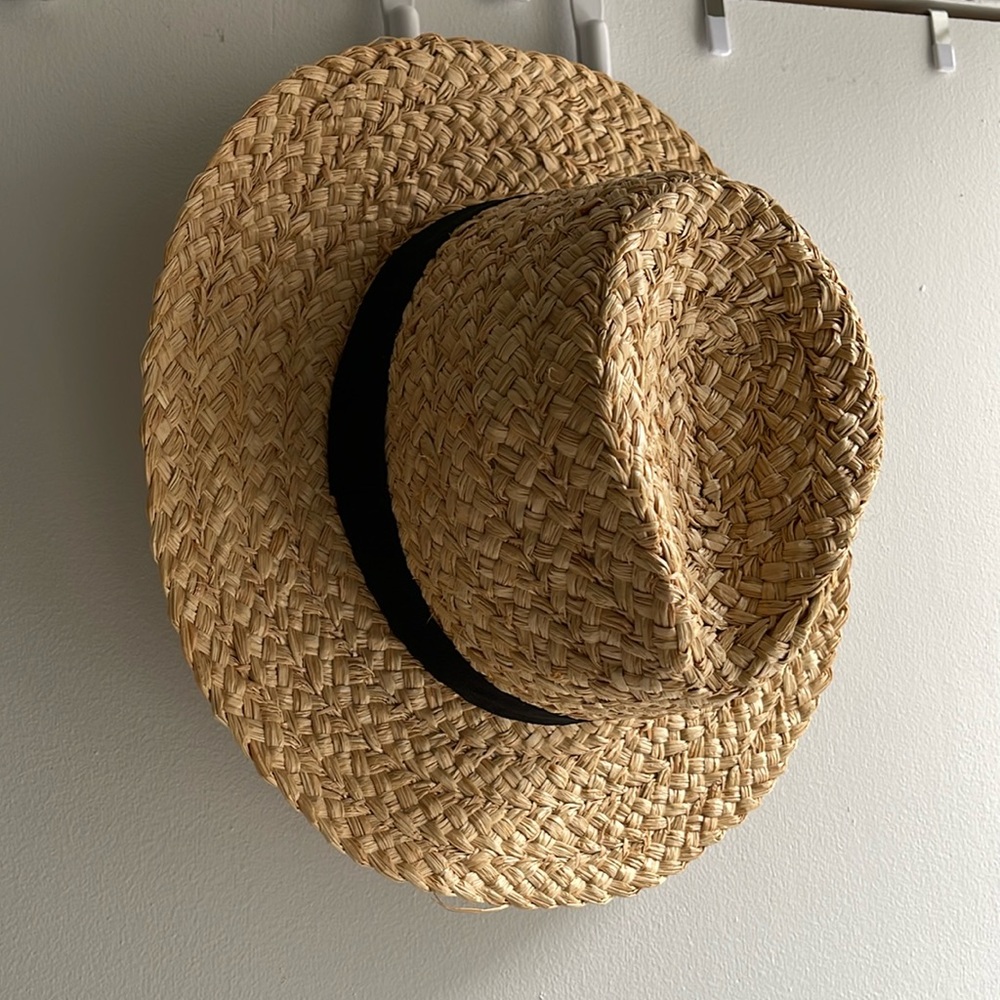 Velvet by Graham & Spencer straw fedora